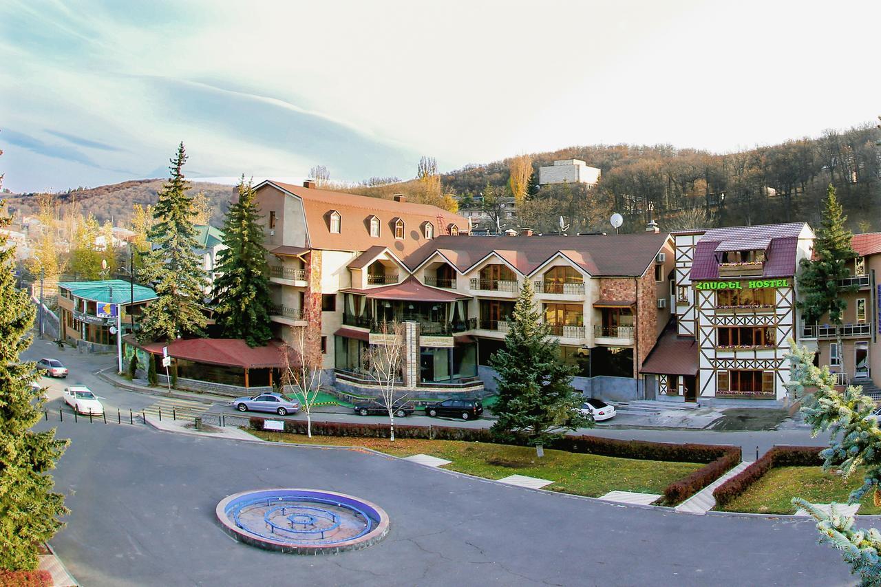 Hostel Jupiter Tsaghkadzor Exteriör bild