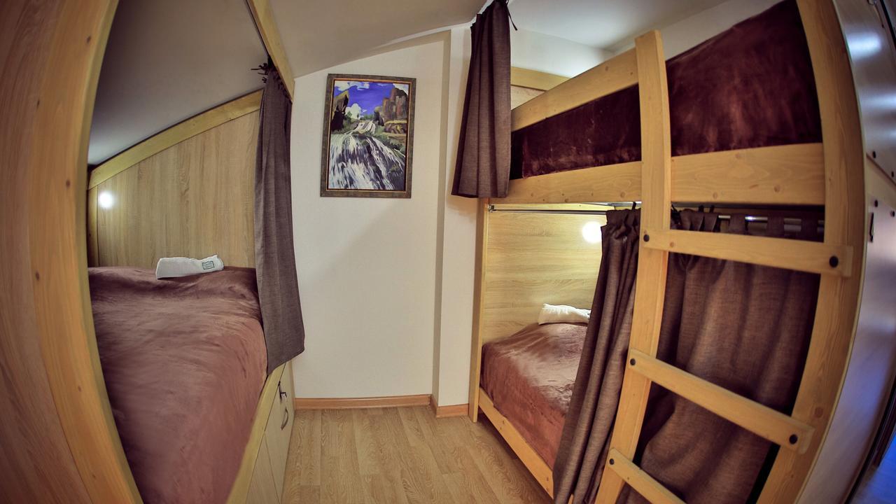 Hostel Jupiter Tsaghkadzor Exteriör bild